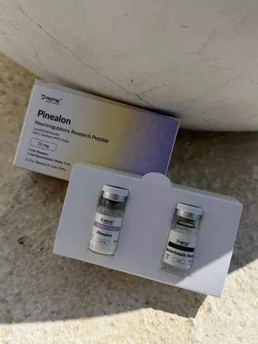 Customer photo review of Pinealon Lyophilized Vial + Sterile Water